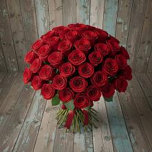 Букет 55 Красных роз Фридом #REPLACE_PRED# Нестеровской