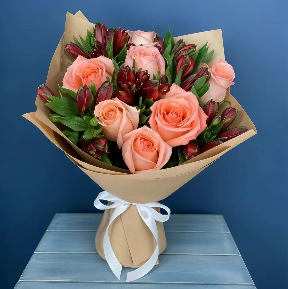 Букет цветов из: Розы и Альстромерии в Нестеровской