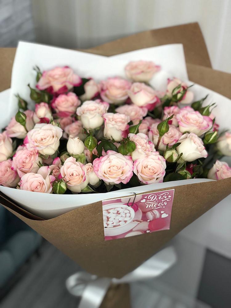 Букет цветов из: Розы в Нестеровской