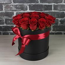 Цветочная композиция из Розы в шляпной коробке в Нестеровской