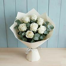 Букет Белые розы в Эвкалипте в Нестеровской