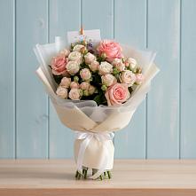 Букет цветов из:  Розы в Нестеровской